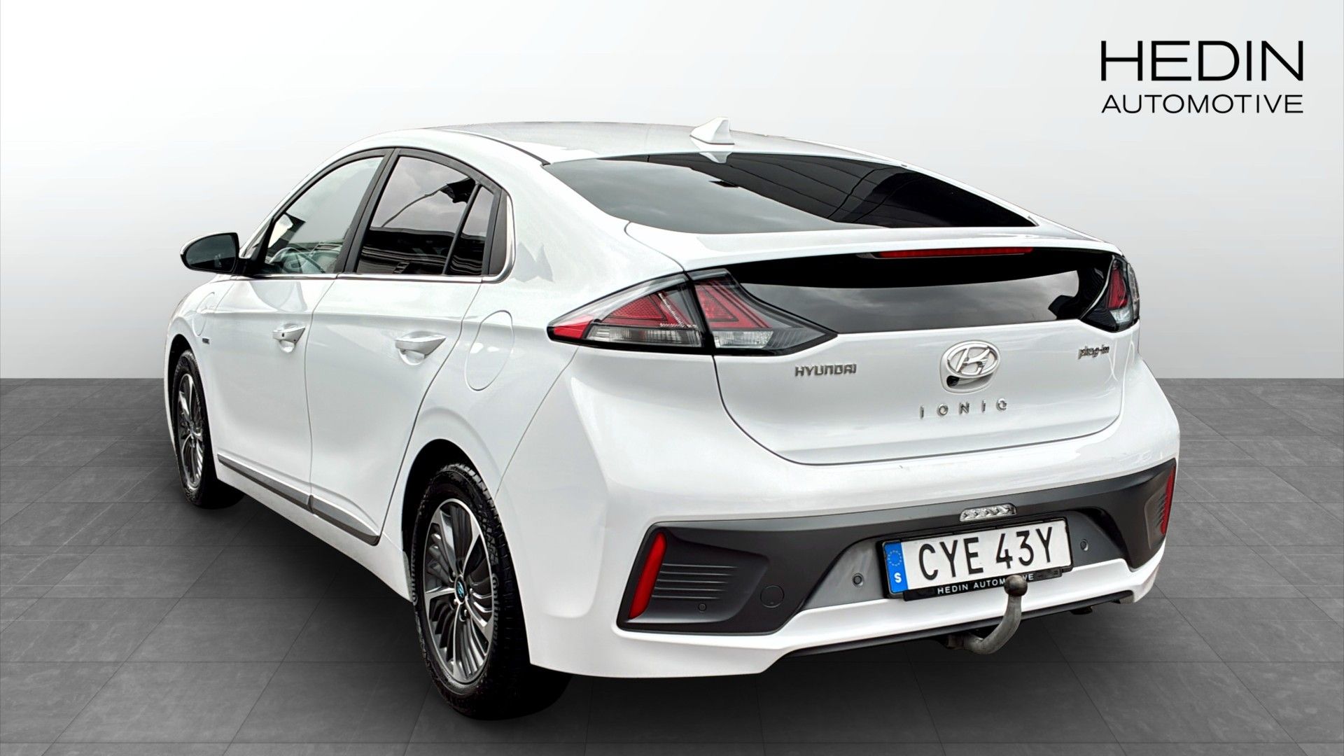Hyundai Ioniq Plug-in 2020, bild 2/10