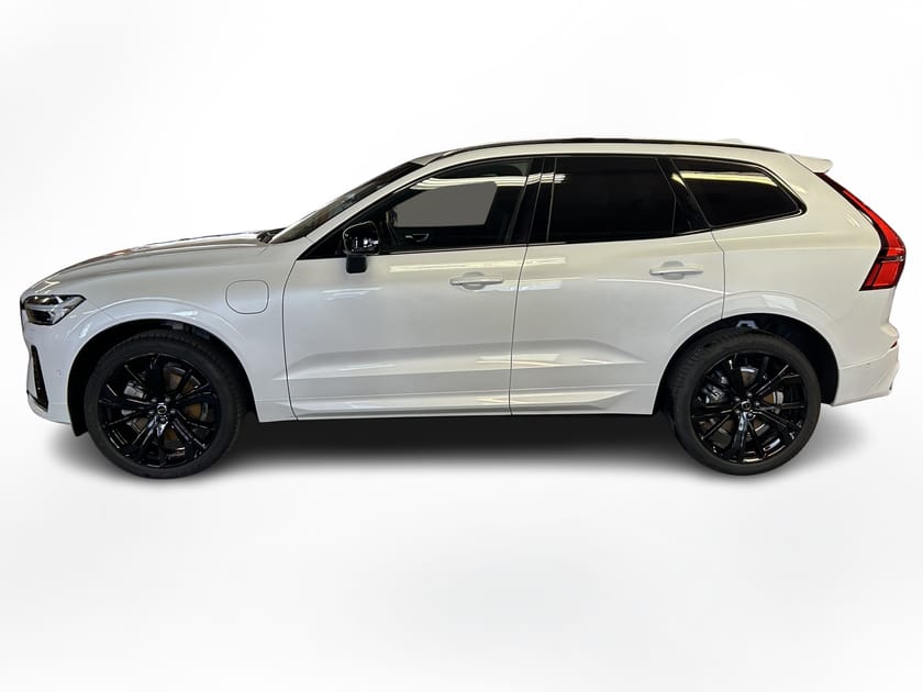 Bild 3 av Volvo XC60 T6 Plus Black Nordic Edition
