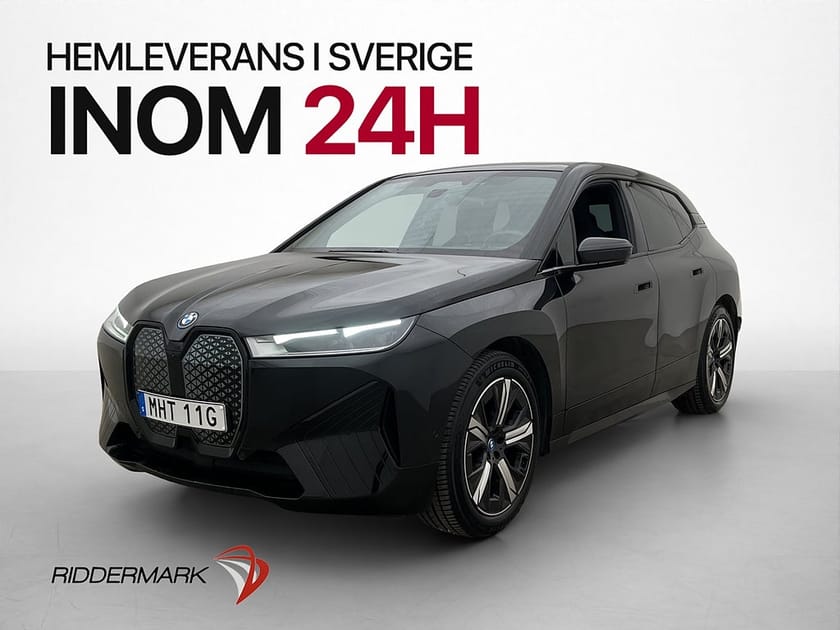 Bild 3 av BMW iX xDrive40 Sport Sky-Lounge H/K HUD 360° Navi Drag MOMS