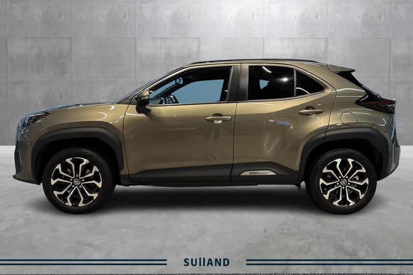 Bilde 2 av Toyota Yaris Cross Hybrid 115 AWD-i ACTIVE TECH, AWD,NAVI, RENTEKAMPANJE