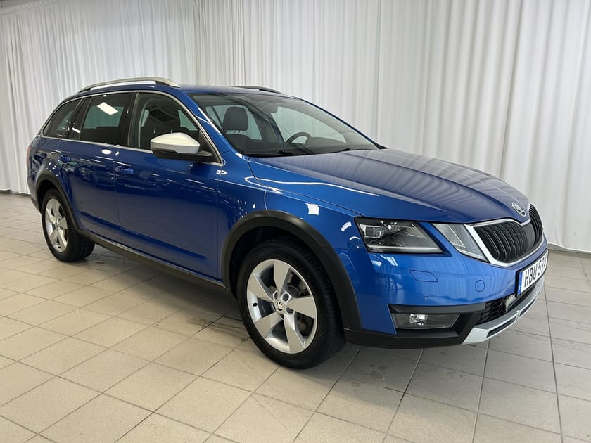 Bild 1 av Škoda Octavia Scout VIA COMBI 2,0 TSI 190 DSG 4X4