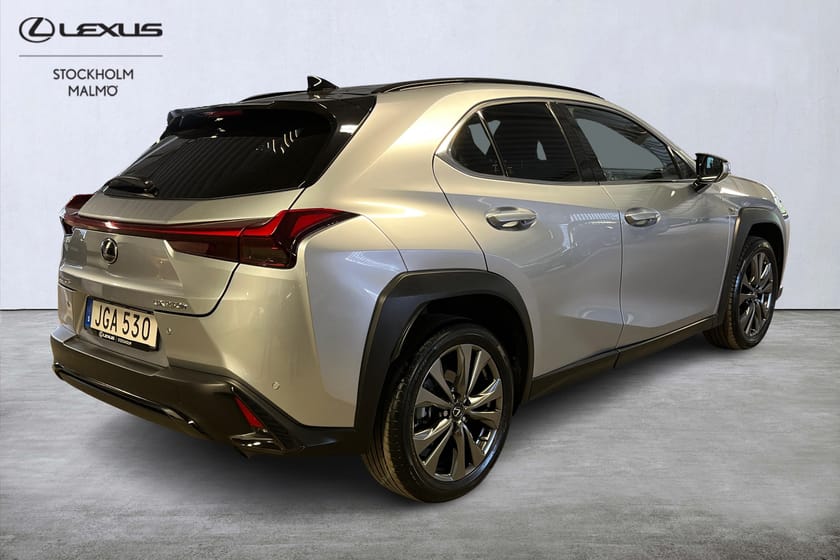 Bild 4 av Lexus UX 250h F Sport Design Skinn Backkamera Navigation