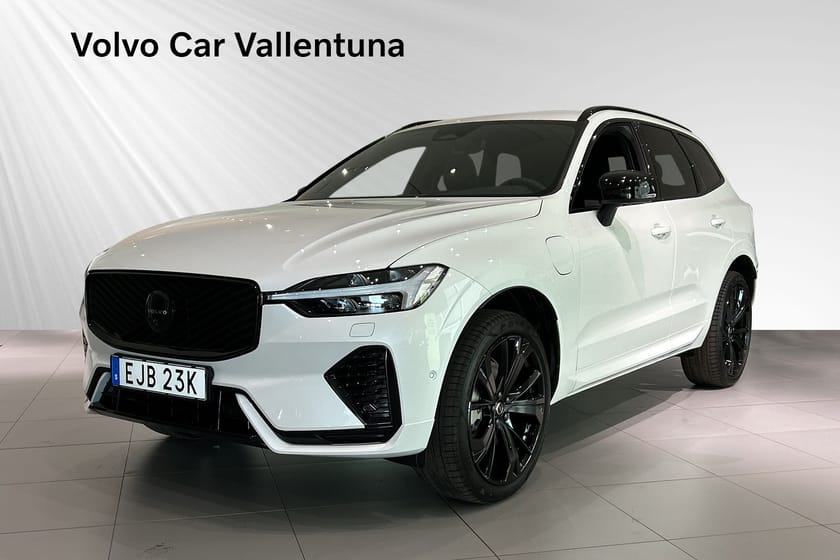 Bild 1 av Volvo XC60 T6 Plus Black Nordic Edition FRIA VINTERHJUL