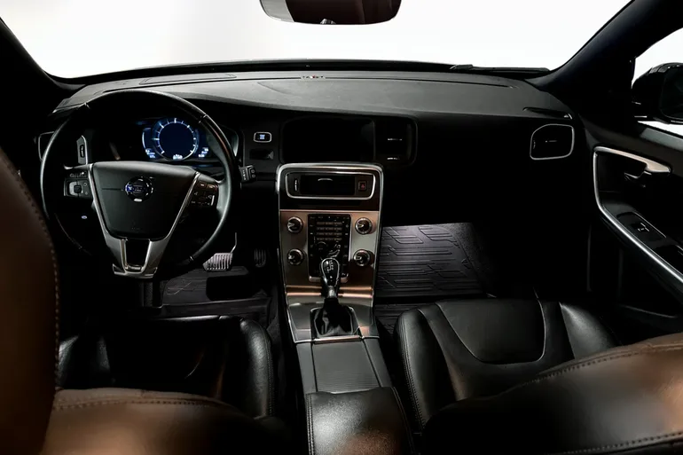 Volvo V60 Cross Country