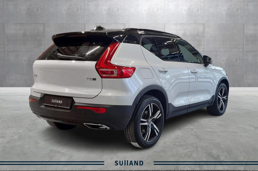 Bilde 5 av Volvo XC40 R DESIGN, 44KM WLTP, HENGERFESTE