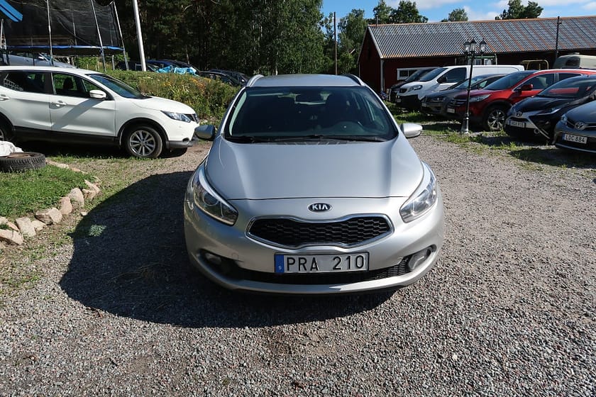 Bild 3 av Kia cee'd_sw 1.4 CRDi EX Euro 5