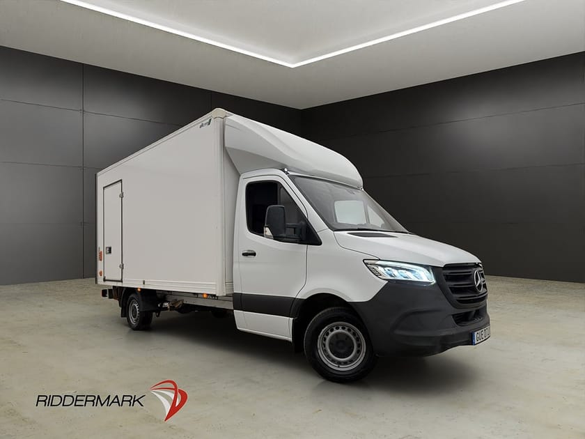 Bild 1 av Mercedes-Benz Sprinter 317 CDI RWD Chassi Värm BAKGAVELLYFT Sidodörr Moms