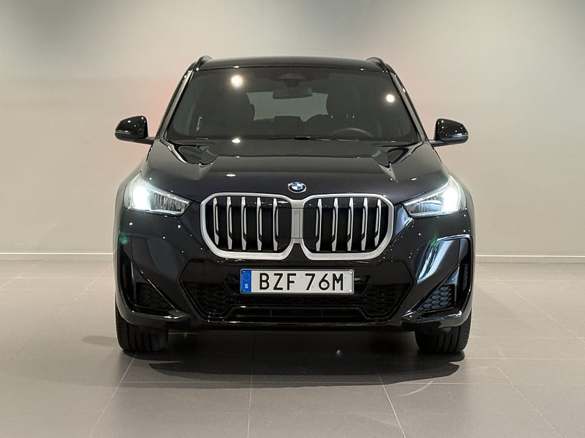 Bild 2 av BMW X1 sDrive18i M Sport Drag Adpt Farth H/K Elstol m minne