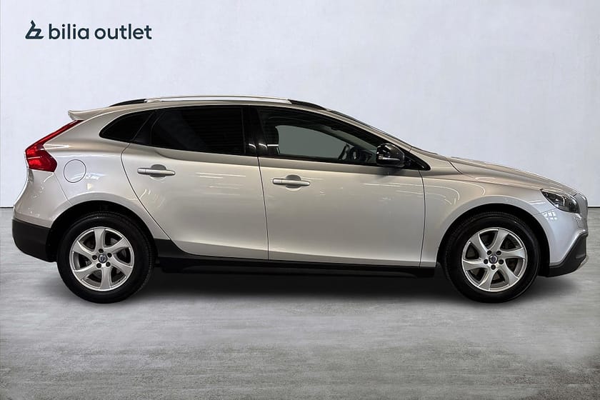 Bild 5 av Volvo V40 Cross Country D4 aut Momentum BE 190hk P-värm PDC KamremBytt