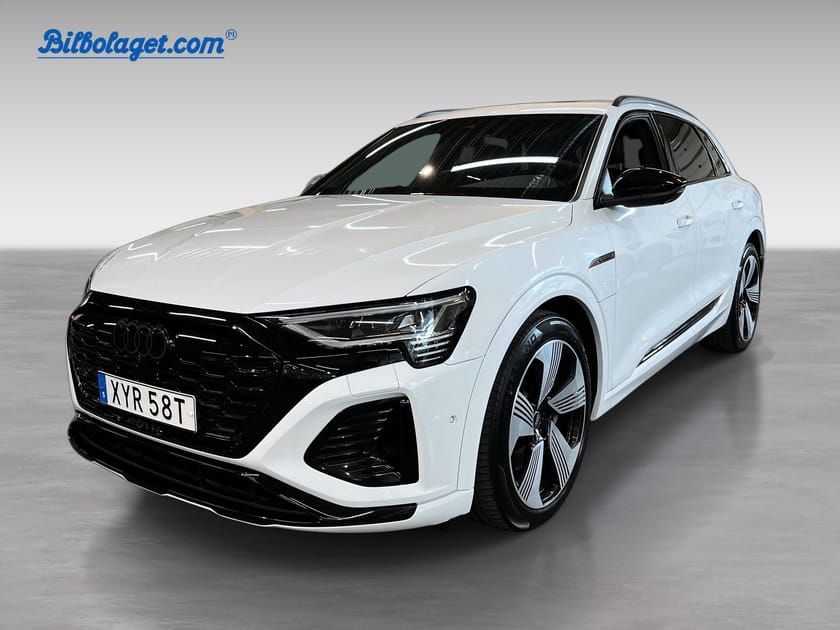 Bild 1 av Audi Q8 55 e-tron quattro 
