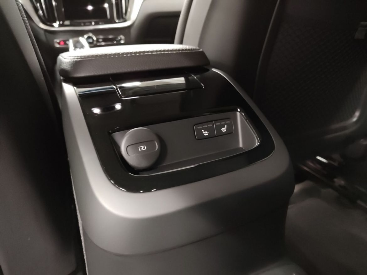 Volvo V60 2022 - miniatyr 11