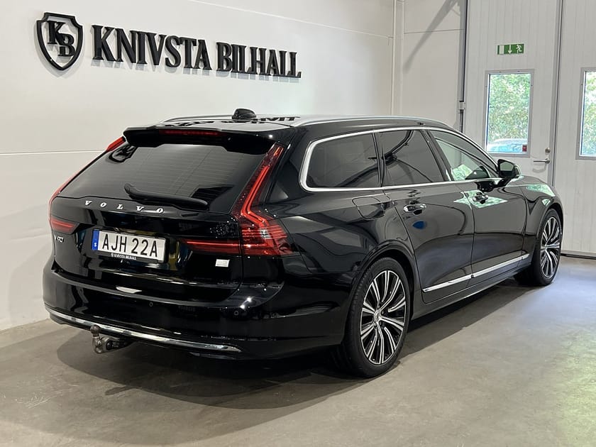 Bild 4 av Volvo V90 Recharge T6 AWD INSCRIPTION Orrefors Moms Drag  340hk