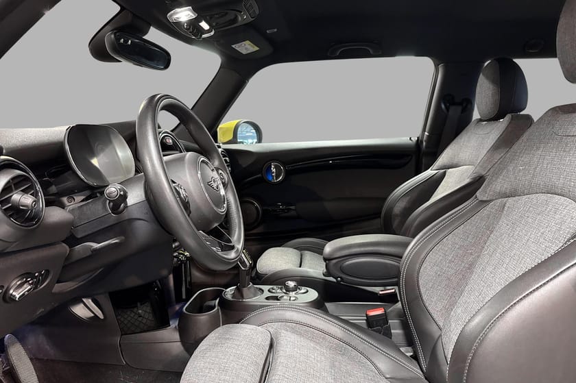 Bilde 5 av MINI Cooper SE Ryggekamera, ComfAcc, Lyspakke, LED