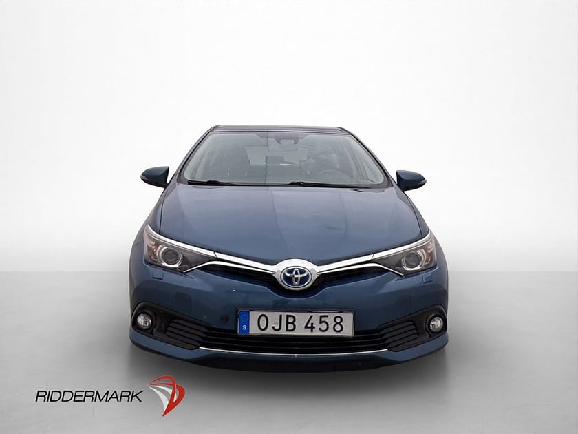Bild 2 av Toyota Auris Hybrid e-CVT 136hk Active M&K-Värmare B-Kamera