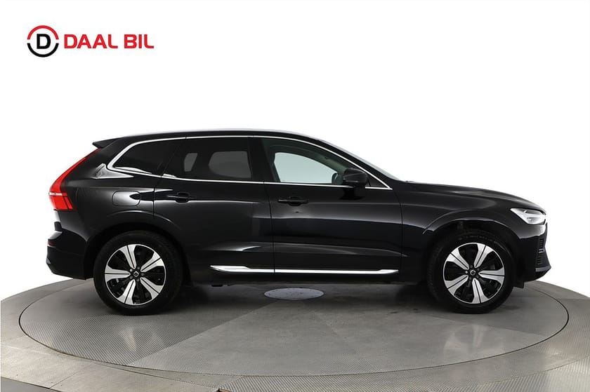 Bild 5 av Volvo XC60 RECHARGE T6 AWD 18,8 kWh 350HK CORE BRIGHT DRAG PANO