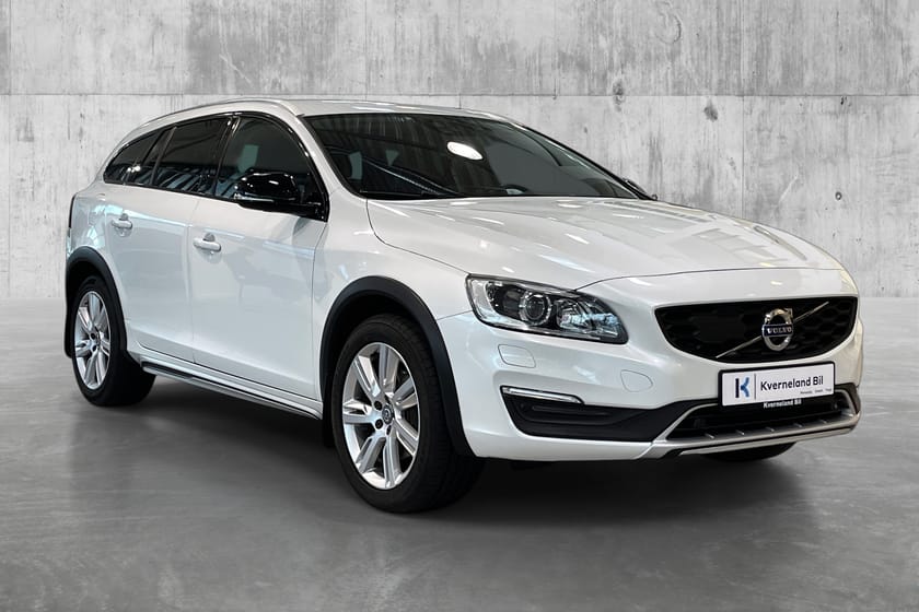 Bilde 3 av Volvo V60 Cross Country D3 Summum Cruise/Skinn/El.stol/Ryggekamera/DAB