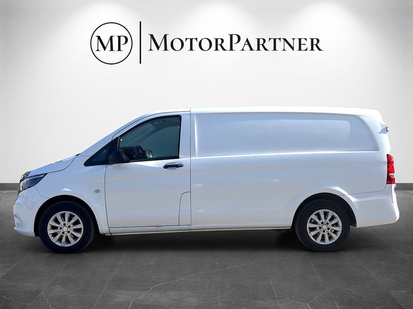 Bild 4 av Mercedes-Benz Vito 116 CDI 2.8t Lång Värmare Drag Kamera 163hk Euro 6