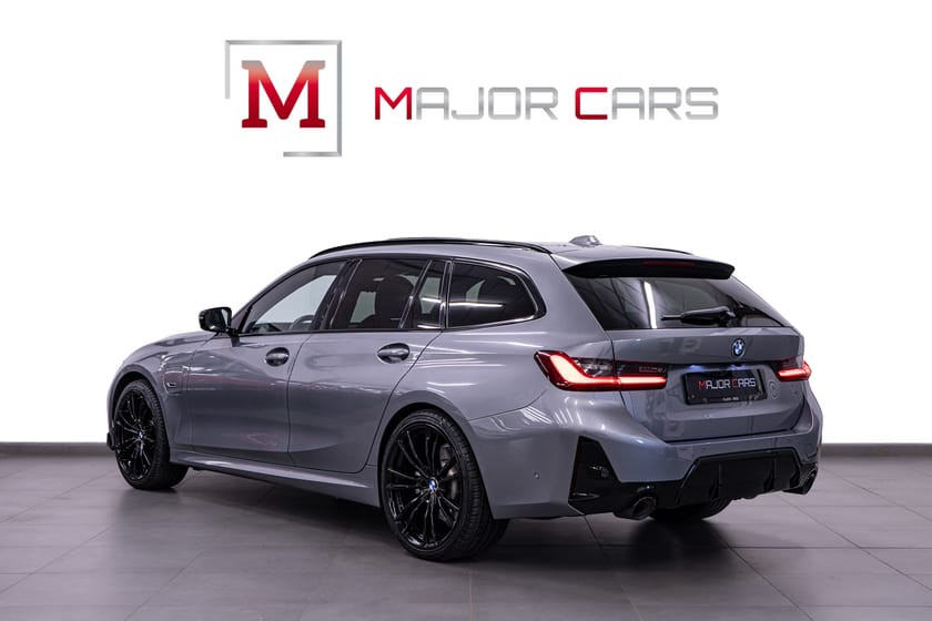 Bild 4 av BMW 330e xDrive Touring M Sport Pano H/K Skyscraper Ambient Drag 292hk