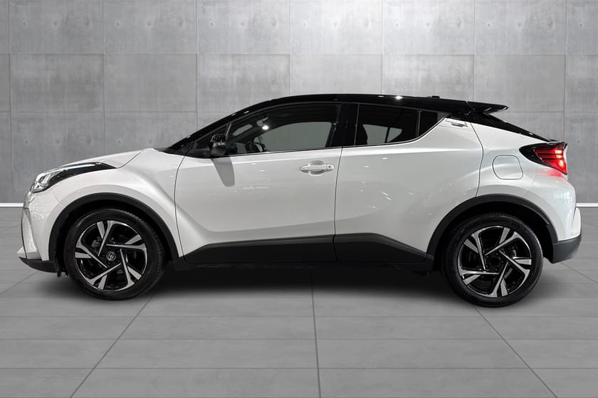Bilde 2 av Toyota C-HR Hybrid Lounge Tech navi, sensor, cruise