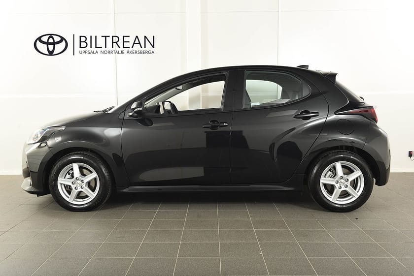Bild 2 av Toyota Yaris Hybrid 115 1,5 Elhybrid Active Komfortpaket P-sensorer Backkamera