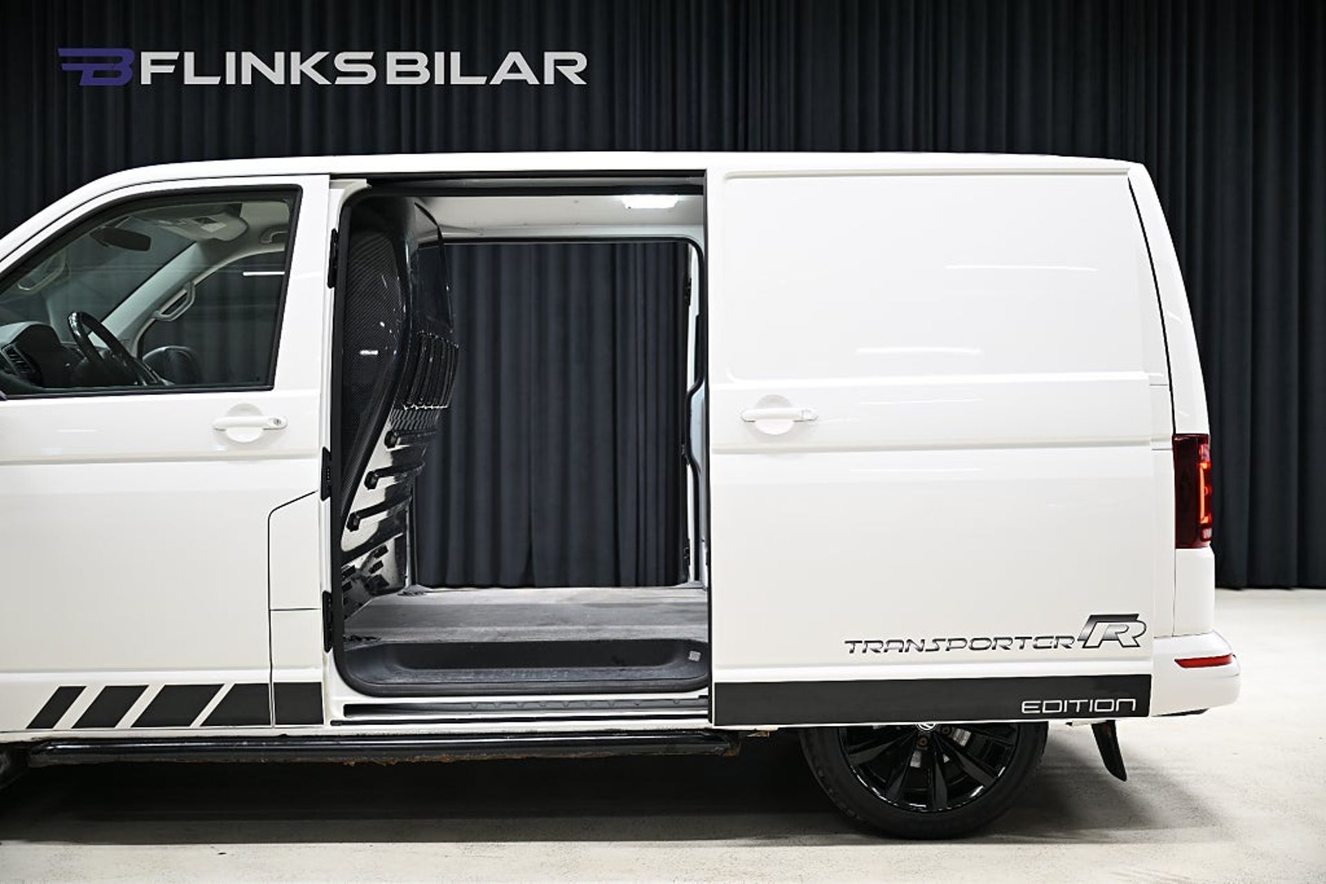 Volkswagen Transporter 2018, bild 6/10