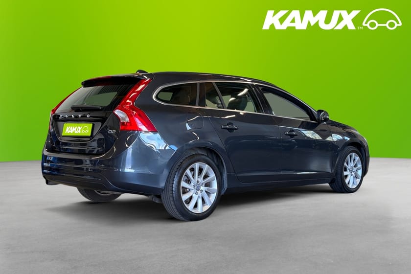 Bild 4 av Volvo V60 D2 Momentum 115hk Värmare PDC