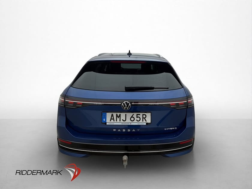 Bild 5 av Volkswagen Passat Variant eHybrid Sportscombi Värm Drag 360° Skinn