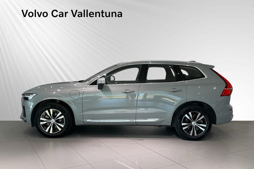 Bild 3 av Volvo XC60 Recharge T6 II Core Edition