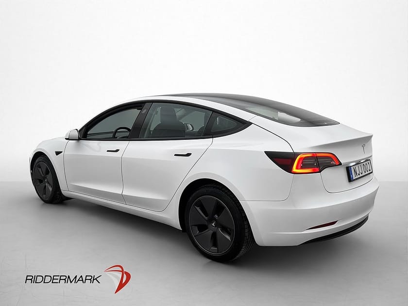 Bild 5 av Tesla Model 3 Standard Range Autopilot Pano Rattvärme MOMS