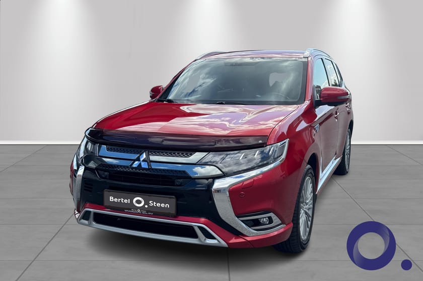 Bilde 2 av Mitsubishi Outlander PHEV / SKINN / HENGERFESTE / 360 / GODT UTSTYRT! /