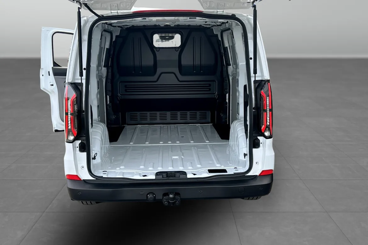 Ford E-Transit Custom 320