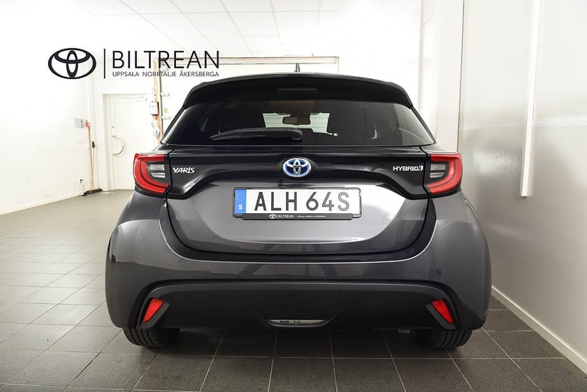Bild 4 av Toyota Yaris Hybrid Elhybrid Active Plus M-värm Backkamera