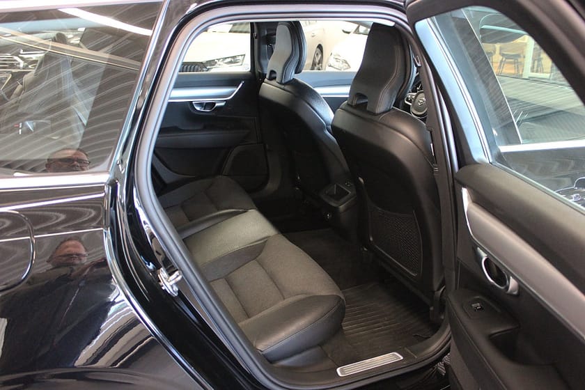 Bild 4 av Volvo V90 D4 SE Advanced Momentum