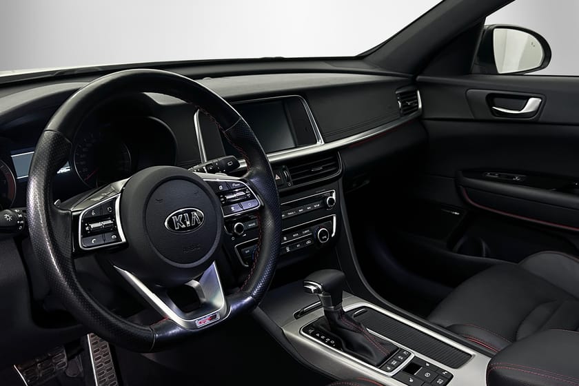 Bild 4 av Kia Optima Sport Wagon 1,6t-GDI DCT 180HK GT LINE