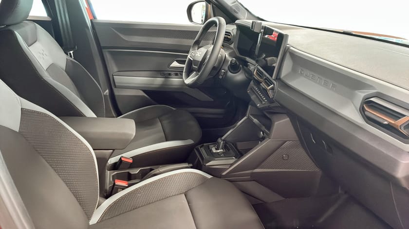 Bild 3 av Dacia Duster Hybrid 155 EXTREME PL Fr: 2990kr/mån