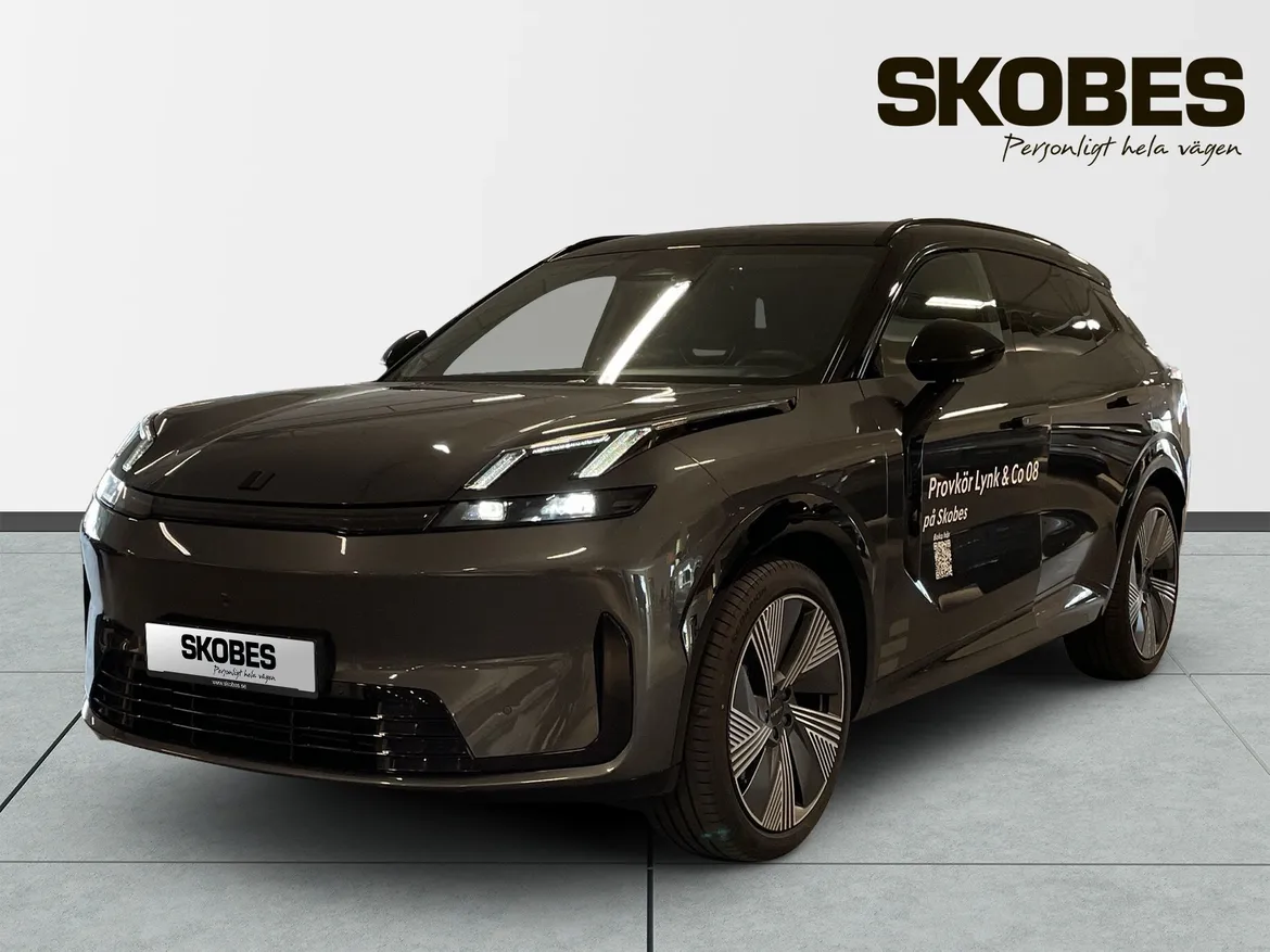Lynk & Co 08 PHEV