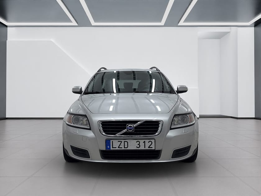 Bild 4 av Volvo V50 2.4 Geartronic Kinetic/Ny Servad/Besiktad/2-Brukare