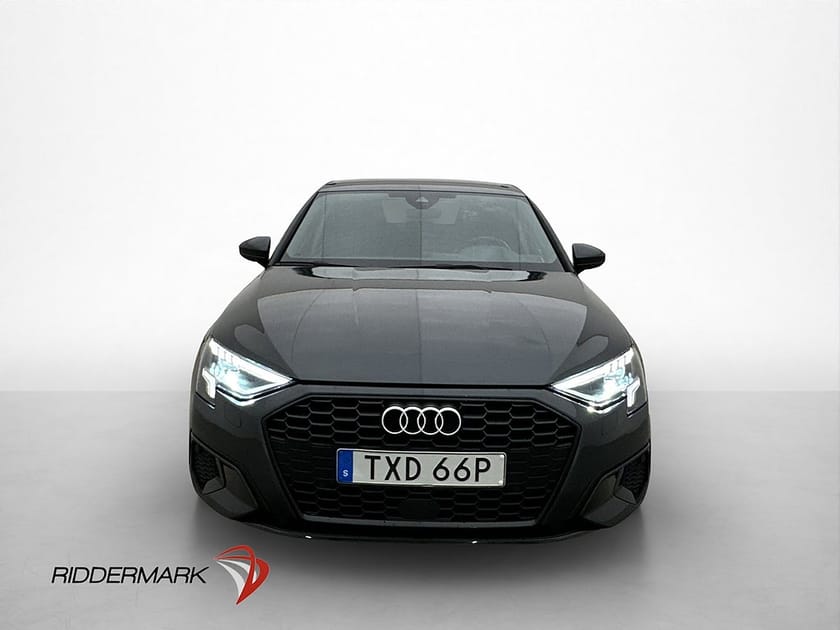 Bild 2 av Audi A3 Sedan 35 TFSI 150hk Proline Cockpit Kamera CarPlay