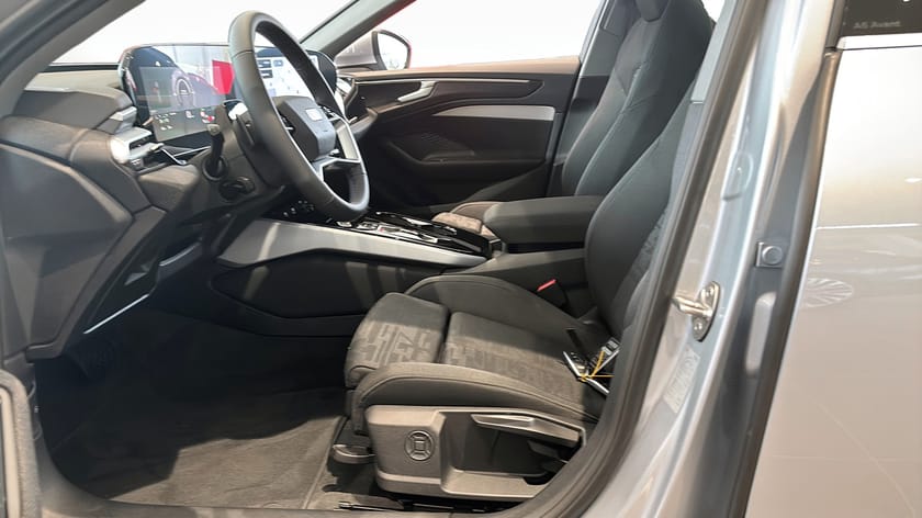 Bild 2 av Audi A6 Avant e-hybrid quattro Laddhybrid 220 KW Privataleasa från 7495:-
