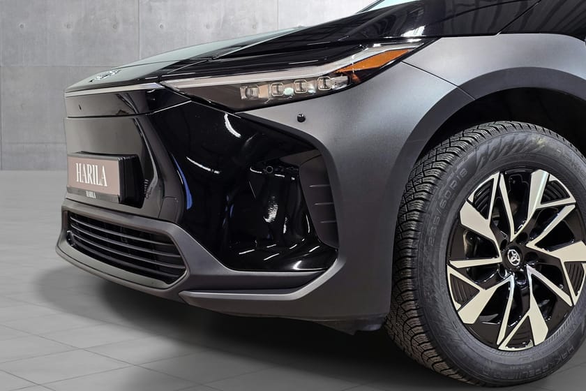 Bilde 3 av Toyota bZ4X