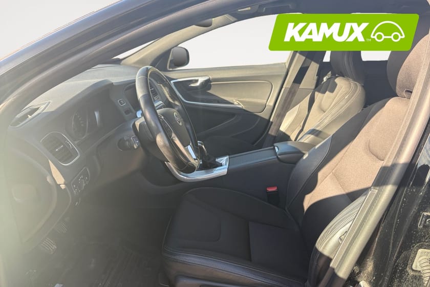 Bild 5 av Volvo V60 T3 Classic Edition Kinetic 152hk Värmare P-Sensorer Farthållare