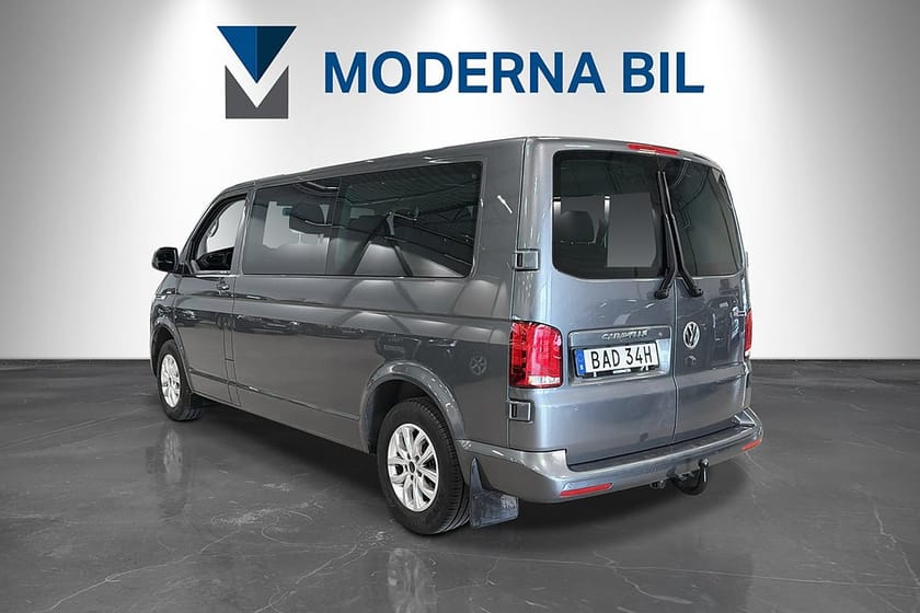 Bild 4 av Volkswagen Caravelle 2.0 TDI 150hk 4M Comfortline 9-sits Drag B-kam Lång