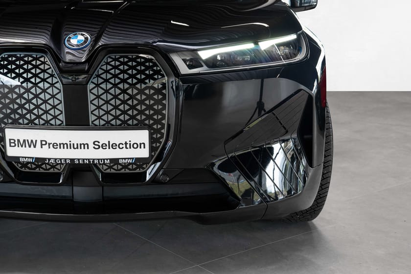 Bilde 5 av BMW iX xDrive50 Fully Charged Sportspakke SkyLounge Krok