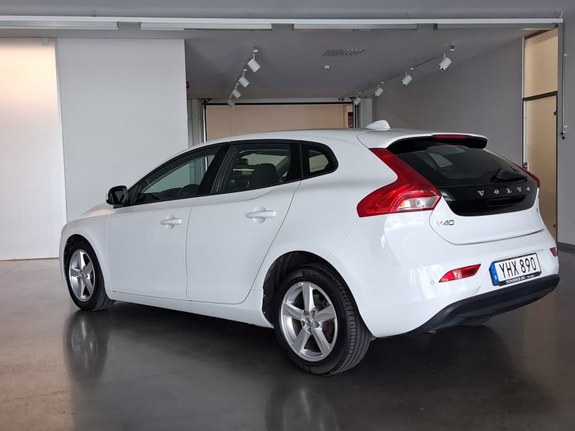 Bild 5 av Volvo V40 T2 Kinetic 122 hk Automat