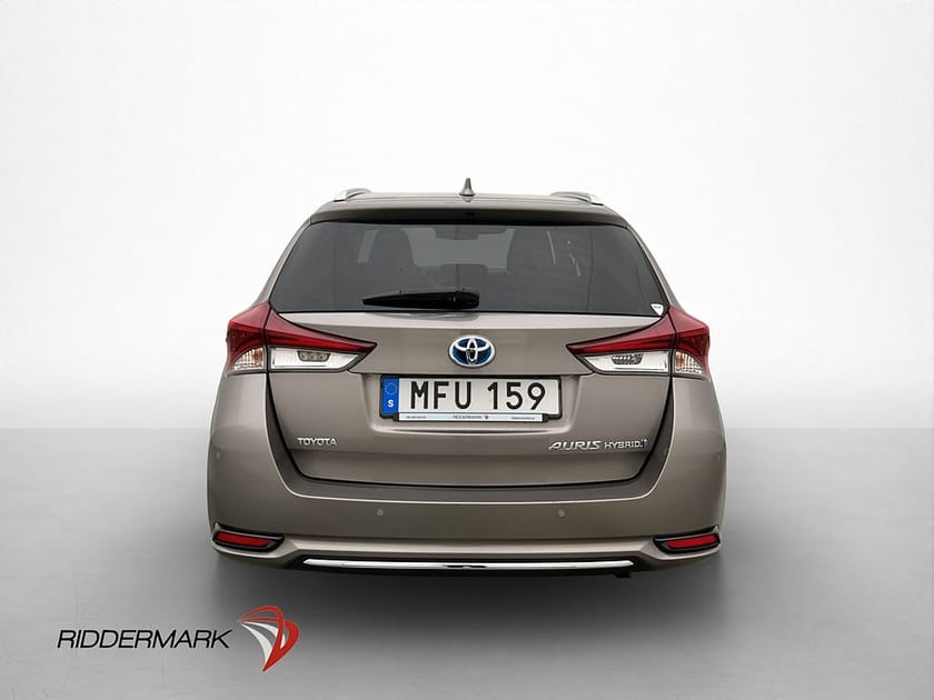Bild 5 av Toyota Auris Touring Sports Hybrid e-CVT  Executive B-Kamera 1 Brukare