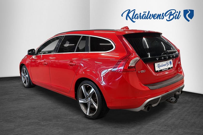 Bild 4 av Volvo V60 T4F Powershift R-Design (180hk) Pdc Drag Sportstolar