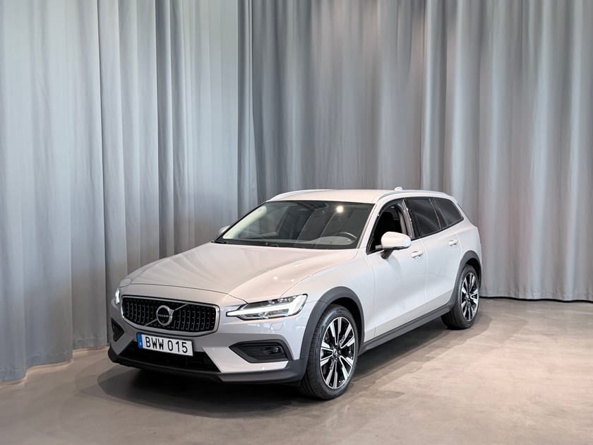 Bild 1 av Volvo V60 Cross Country B4 AWD Diesel Plus