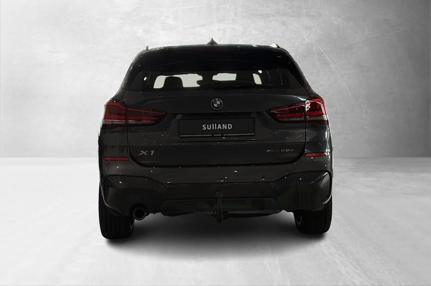 Bilde 4 av BMW X1 xDrive25e M Sport | HUD | Hengerfeste | Skinn