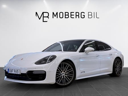 Porsche Panamera 4S