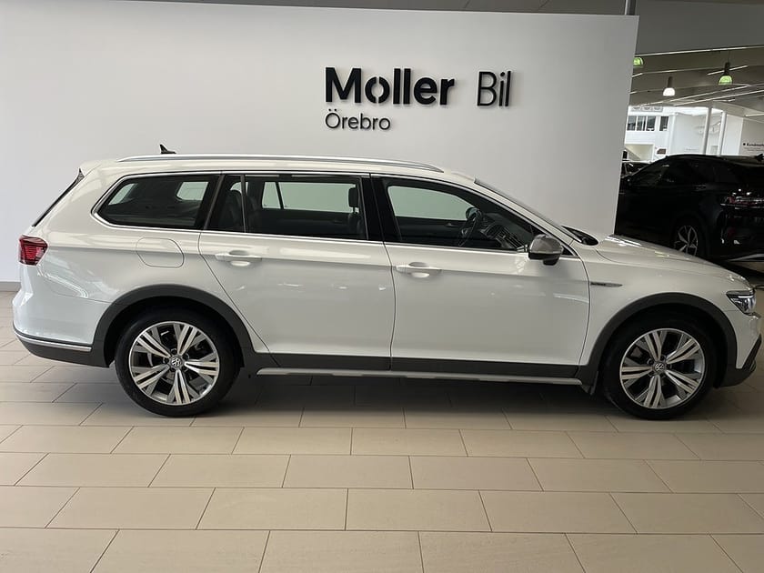 Bild 5 av Volkswagen Passat Alltrack 2.0 TDI 190hk DSG7 4MOTION|Kamera|Värmare|Drag